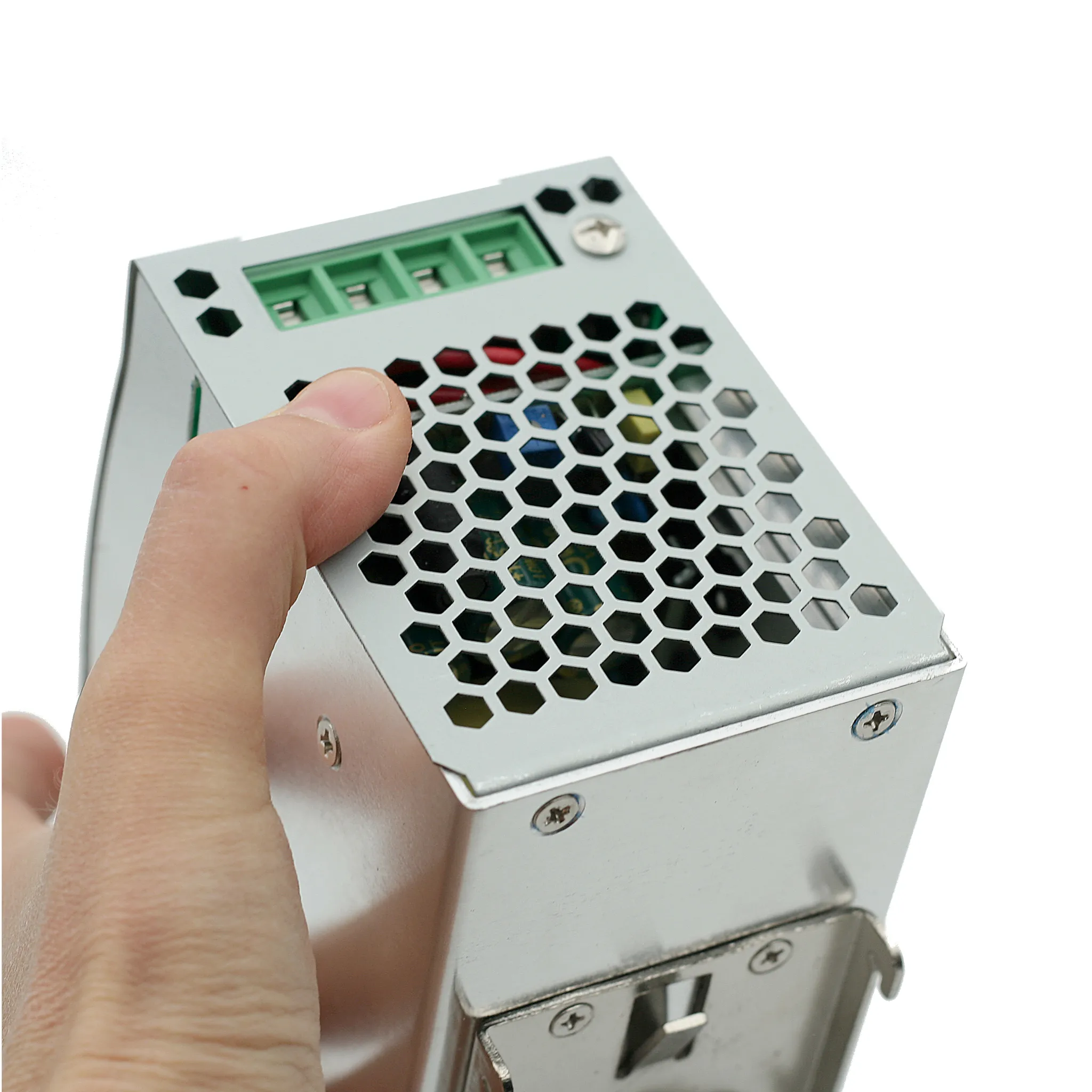 Источник питания INNOCONT на DIN-рейку, -10 +50С, IP20, вход: 220VAC, 1.6А, выход: 120W, 24VDC, 5A, типы защиты: КЗ, перегрузка, перенапряжение SB-D-120-24